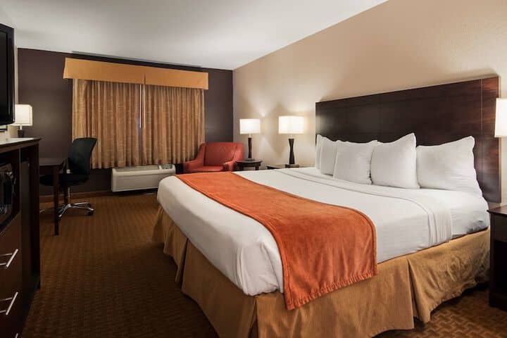 Room 3 of 14
